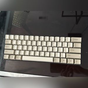 KBParadise V60 Vintage 60% Mechanical Keyboard